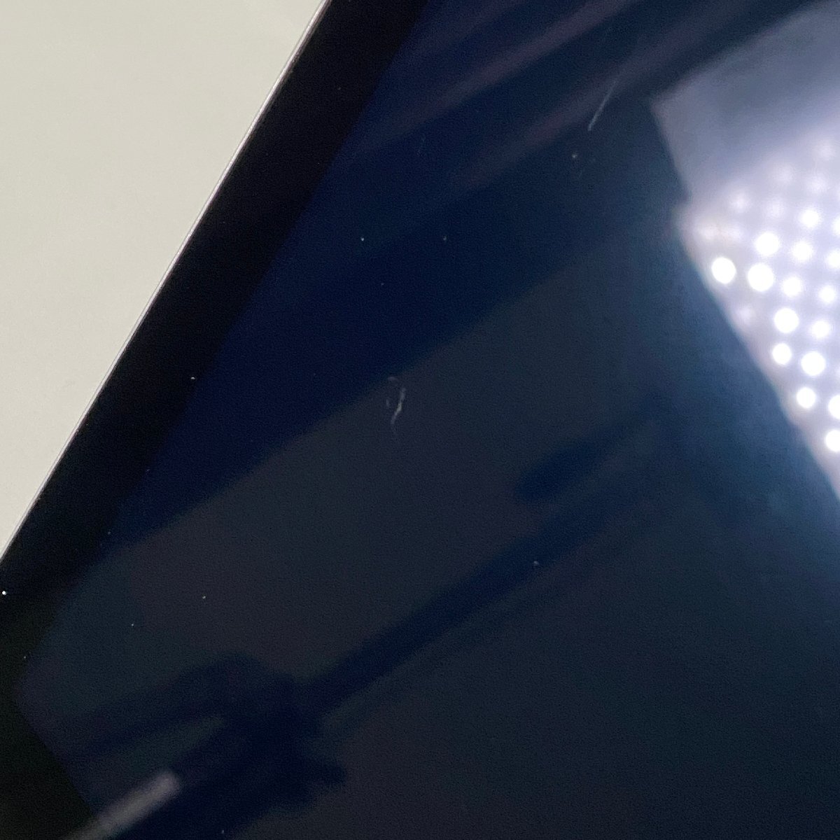 ★１円スタートお得！★iPad（第5世代） Apple 32GB スペースグレイ アップル 【中古】店頭展示品_液晶傷