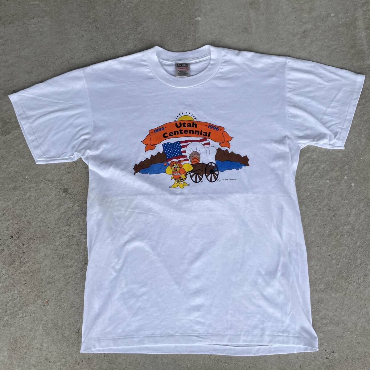 ビンテージ　90ｓ　オニータ　USA製　Utah　デザイン　ハチ　キャラクター　プリント　Tシャツ　240329_画像1