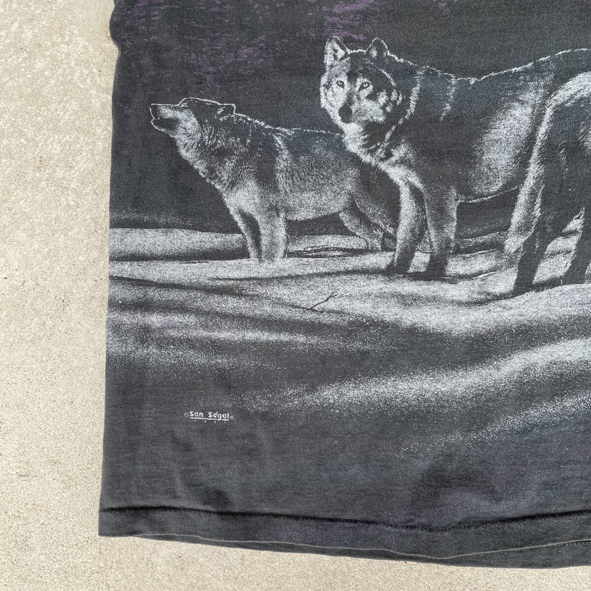 ビンテージ　90ｓ　アンビル　USA製　オオカミ　アニマル　動物　両面　全面プリント　デザイン　Tシャツ　240329_画像2