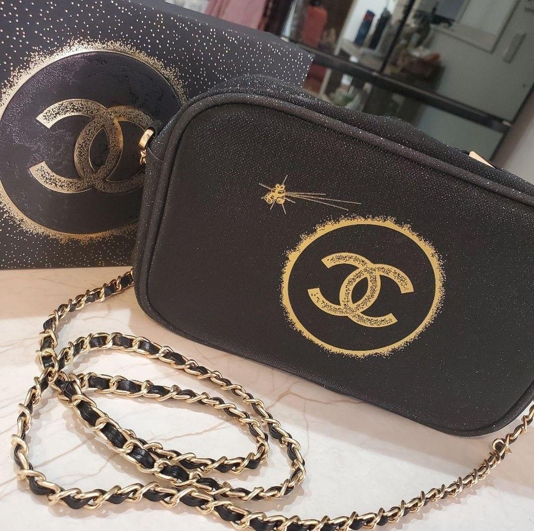 週末限定値段 新品CHANEL シャネル コスメバッグノベルティ収納 週末限定値段 新品CHANEL シャネル コスメバッグノベルティ収納