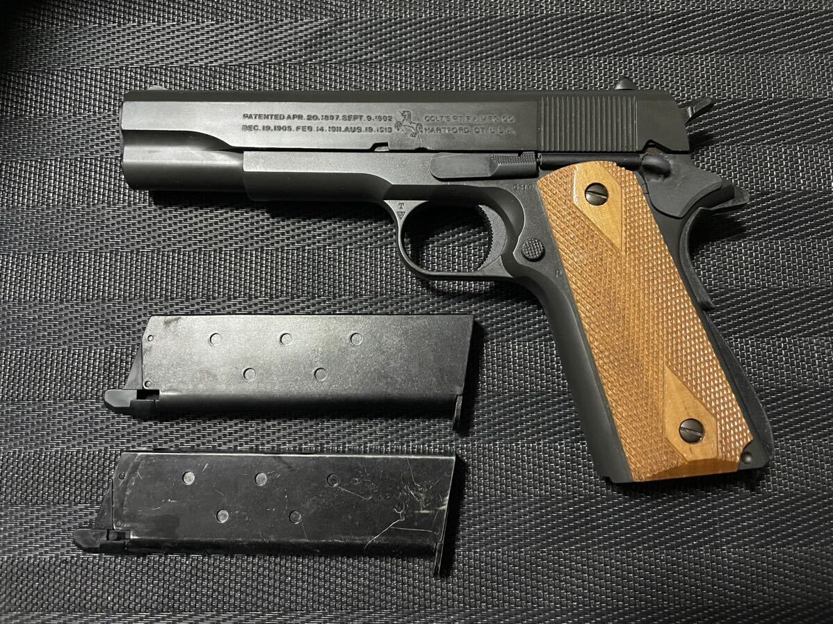 東京マルイ M1911 A1 コルト ガバメント 木製グリップ 交換 オマケ 予備 マガジン 付きMARUI ガスブローバック