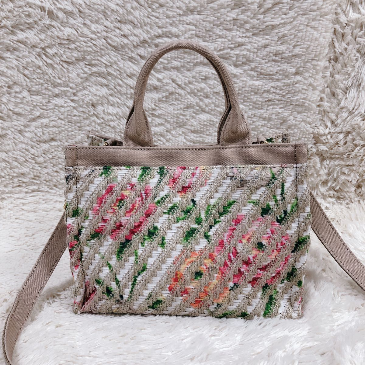 美品 FEILER フェイラー ラナンキュラス　2way ショルダーバッグ ハンドバッグ 花柄 刺繍 ピンク ベージュ 母の日