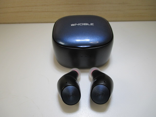 ☆NOBLE Falcon Ⅱ Bluetooth ワイヤレスヘッドセット イヤホン!!_画像1