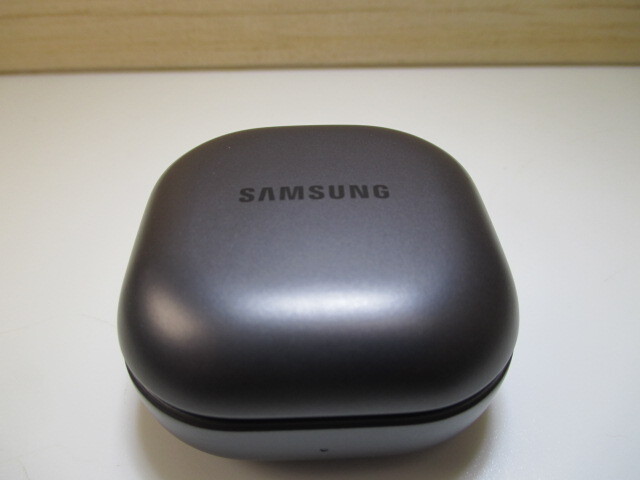 ☆AKG SAMSUNG EAR Buds Bluetooth ワイヤレスヘッドセット イヤホン(SM-R177)!!の画像1