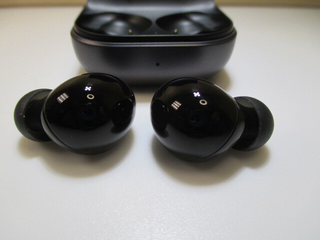 ☆AKG SAMSUNG EAR Buds Bluetooth ワイヤレスヘッドセット イヤホン(SM-R177)!!の画像3