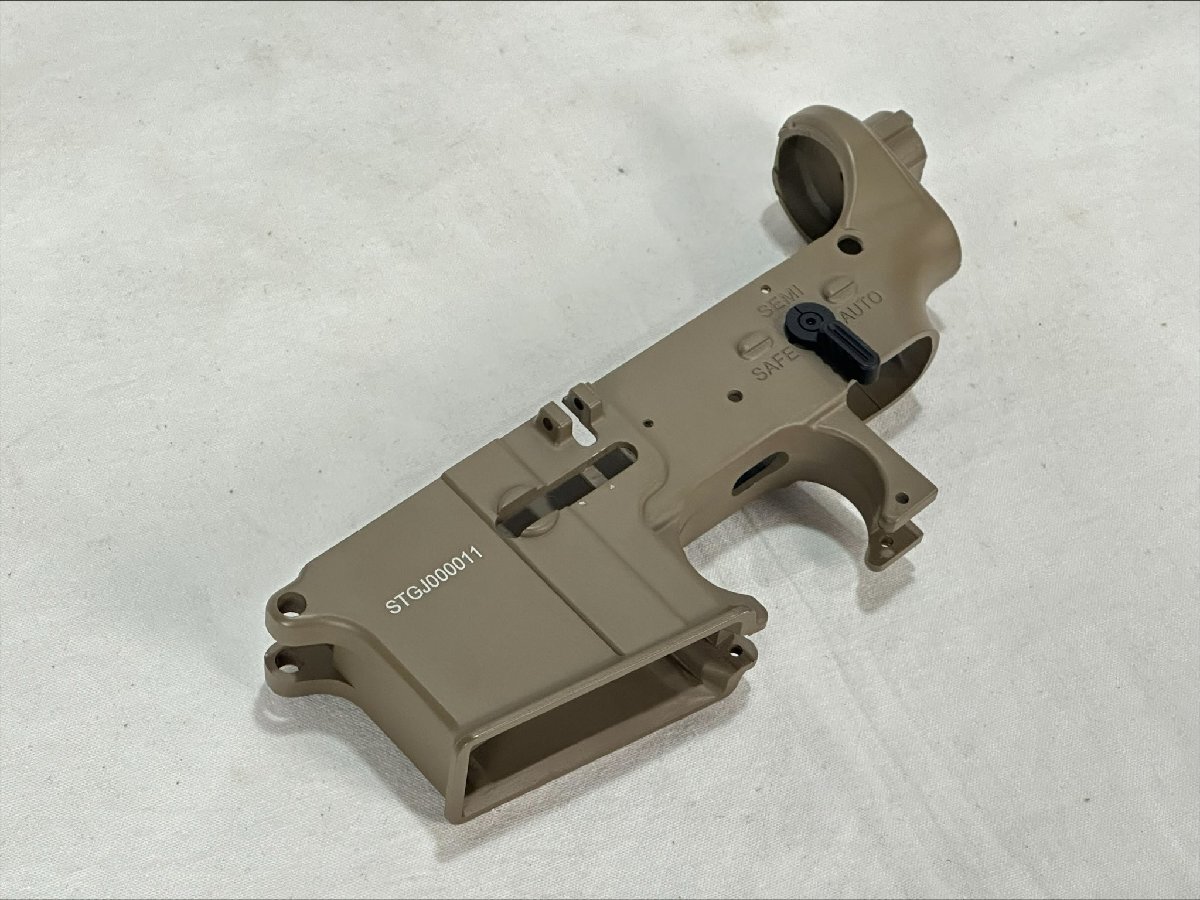 【1円～】CYMA M4/M16 電動ガン ロアフレーム TAN【B品】の画像1