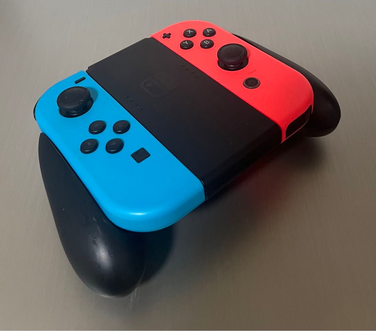 ニンテンドーSwitch Joy-Conセット ネオンブルー ネオンレッド 左右セット