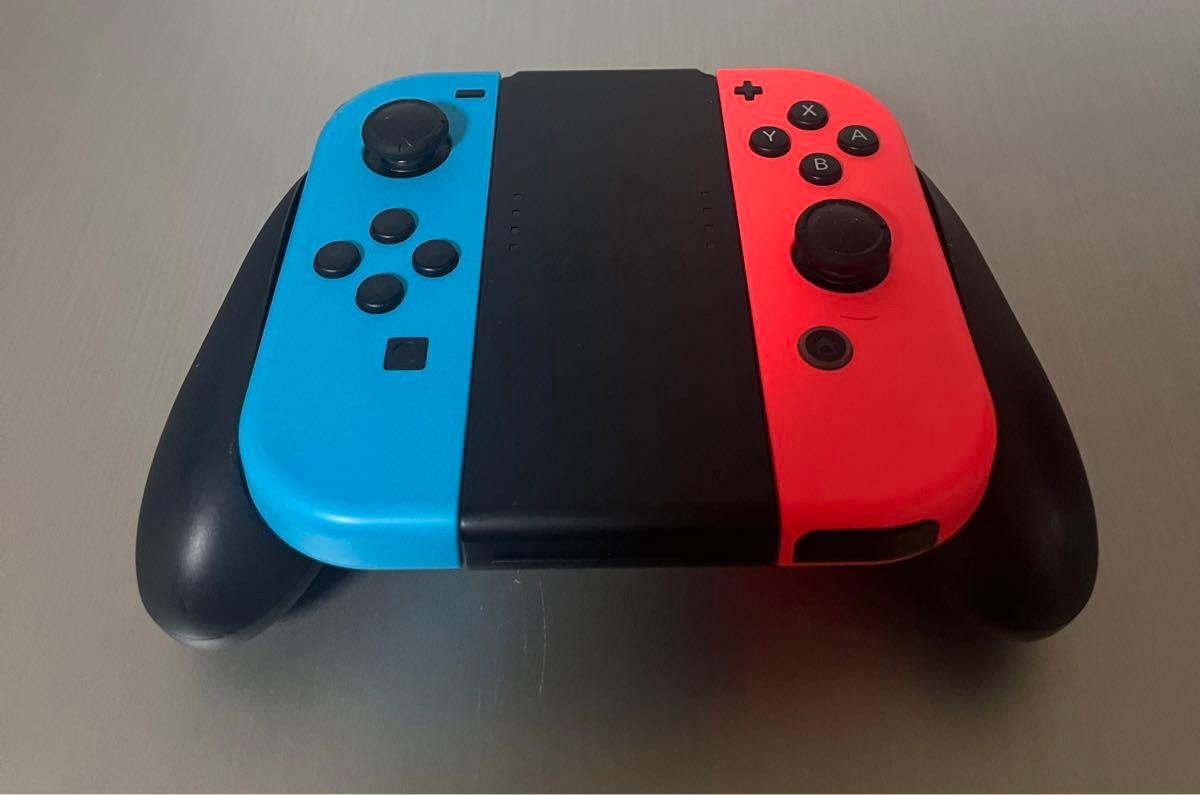 ニンテンドーSwitch Joy-Conセット ネオンブルー ネオンレッド 左右セット