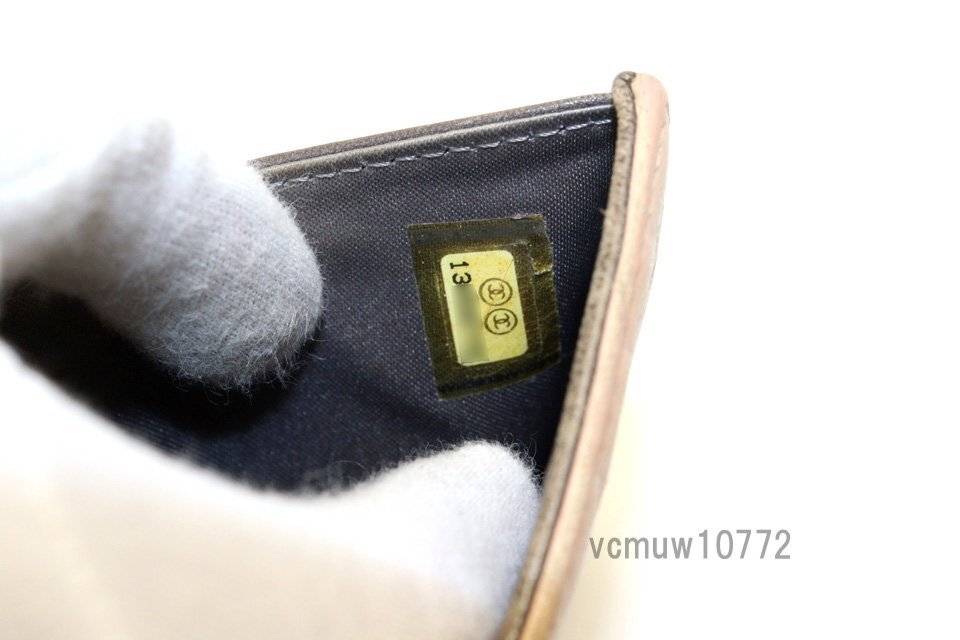 希少美中古■CHANEL 13番台 カメリア SV金具 レザー 3つ折り財布 シャネル■0321gg29489_画像8