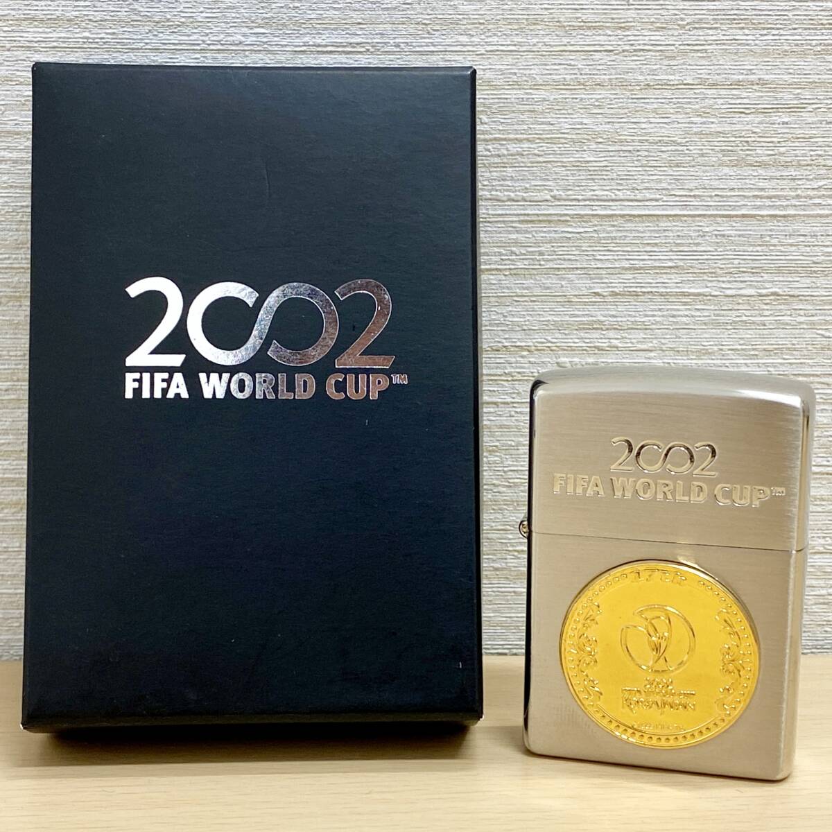 【未着火】 zippo ライター 01 I 2002 FIFA WORLD CUP 韓国 日本 限定品 2001年製 未使用 火花のみ確認済み 喫煙具 喫煙グッズ 保管品_画像1