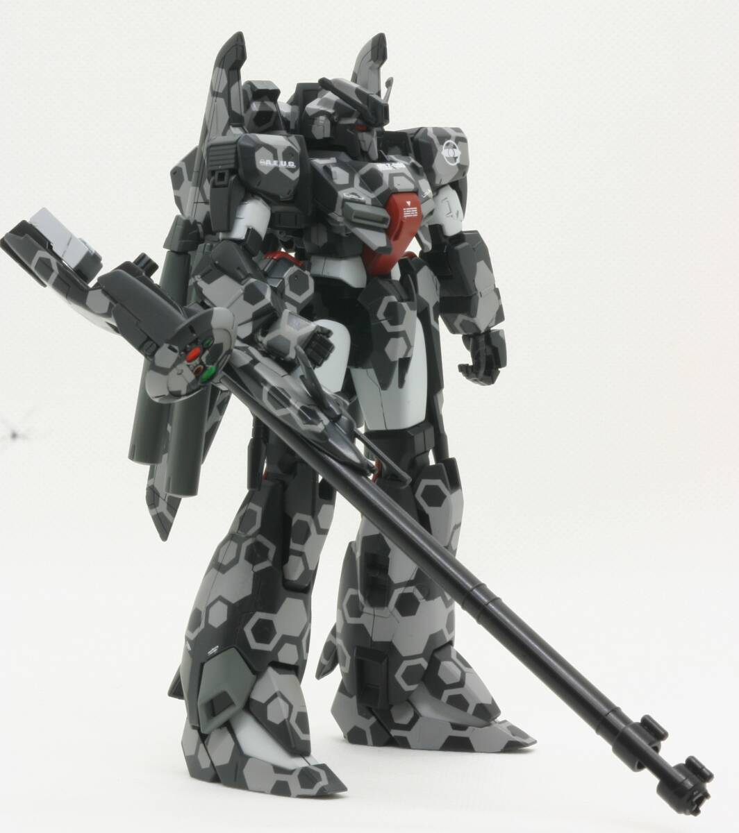 　プレミアムバンダイ限定 HG 1/144 MSZ-006C1 ゼータプラスC1　カスタムペイント_画像3