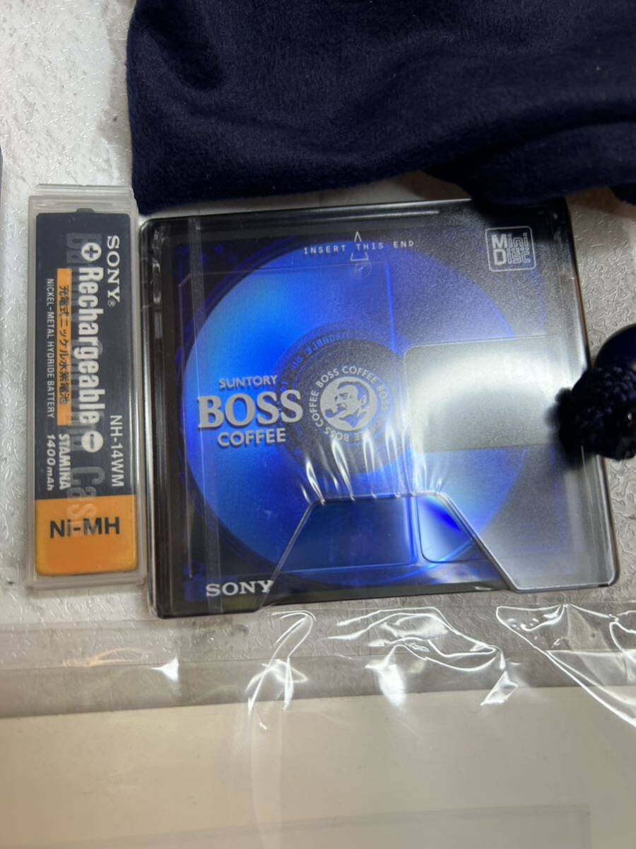 Boss SONY MDウォークマン(MZ-E7W)|Yahoo!フリマ(旧PayPayフリマ) Boss SONY MDウォークマン(MZ-E7W)|Yahoo!フリマ(旧PayPayフリマ)