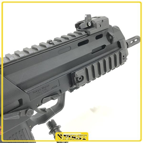 9308】東京マルイ製 H&K MP7A1 BK 電動コンパクトマシンガン アンダーレイルカスタム 箱なし_画像5