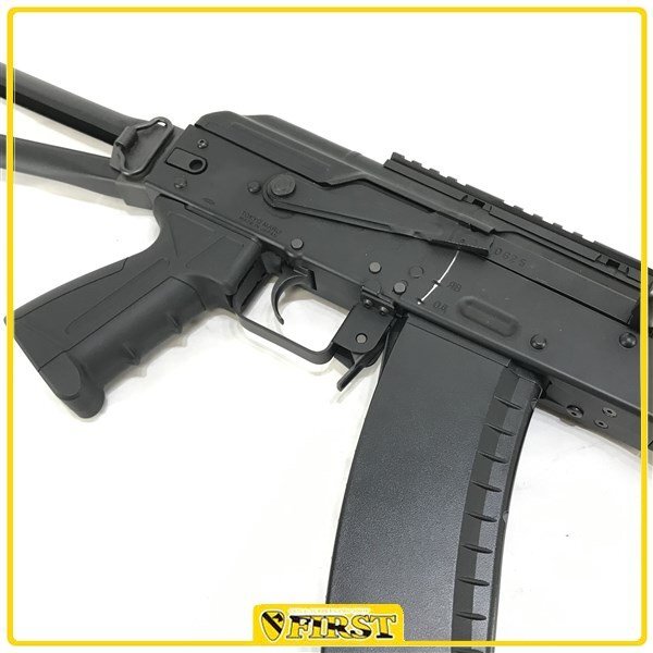 9386】東京マルイ製 AKS74U クリンコフ 次世代電動ガン ガンケース、スペアマガジン付き_画像4