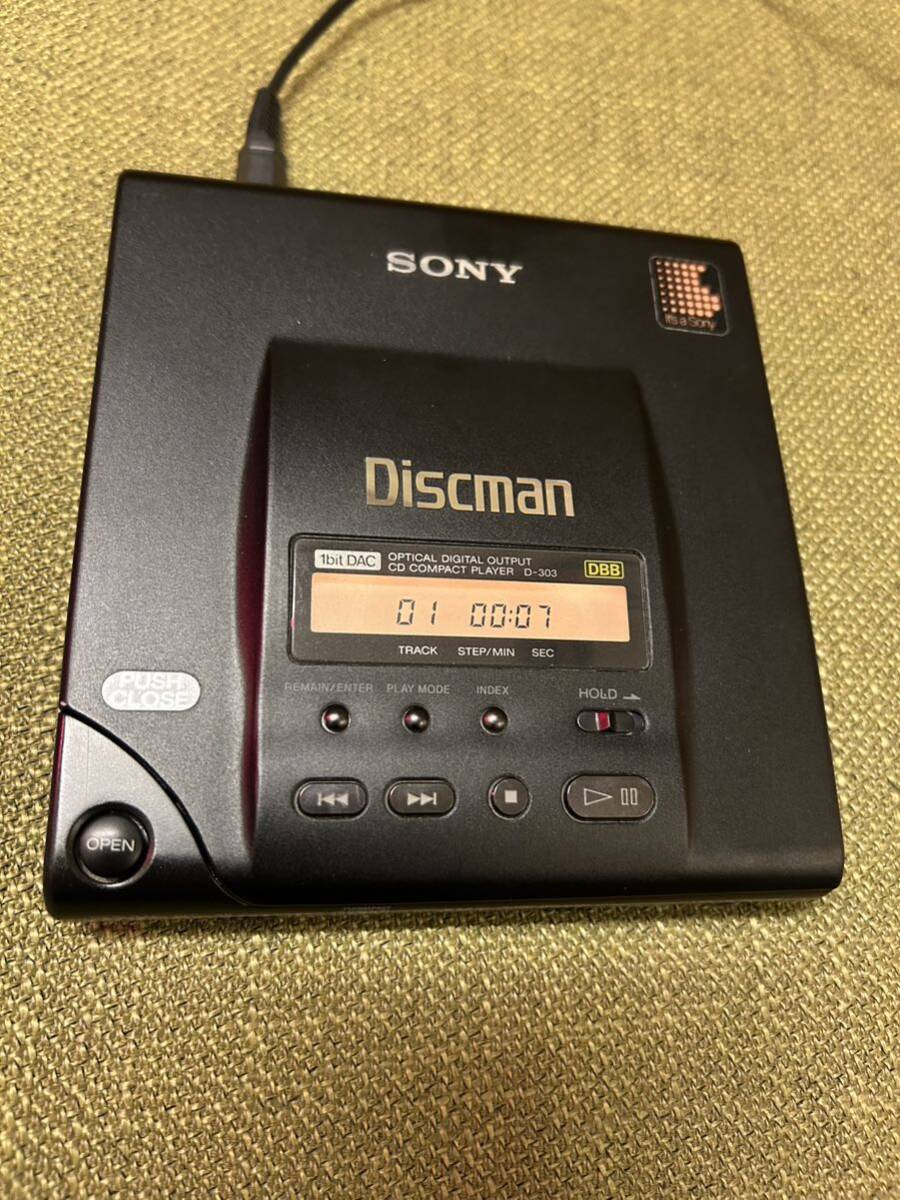 SONY ソニー Discman ディスクマン　D-303 完動品　CDプレイヤー　コンパクトプレイヤー_画像3