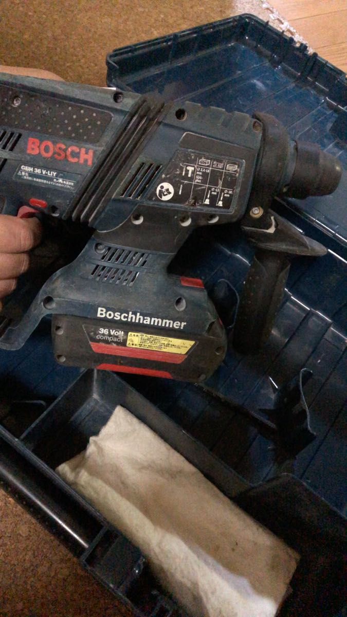 BOSCH CBH 36V-LIY ボッシュ　　電動工具　ハンマドリル 最終値下げ　値下げなし