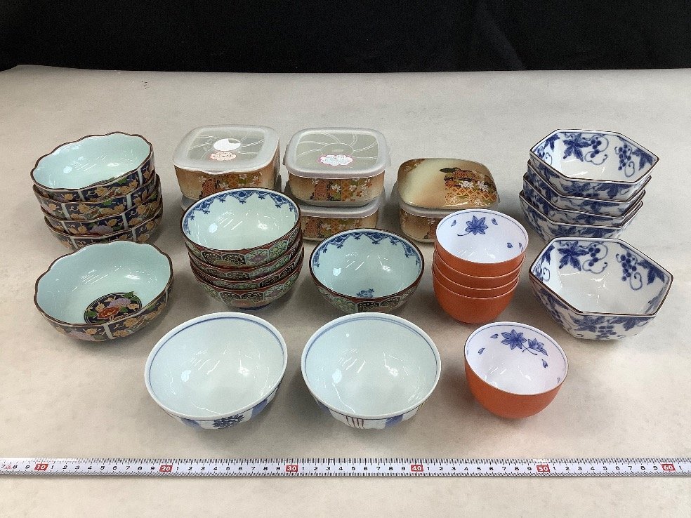 和食器 まとめ 鉢 湯呑 飾り壺 有田焼 他 ACBF 中古品_画像5