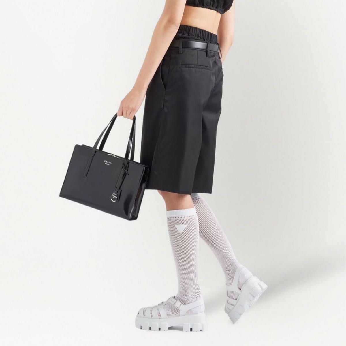 未使用 PRADA Re-Nylon バミューダ パンツ 40|Yahoo!フリマ(旧 未使用 PRADA Re-Nylon バミューダ パンツ 40|Yahoo!フリマ(旧