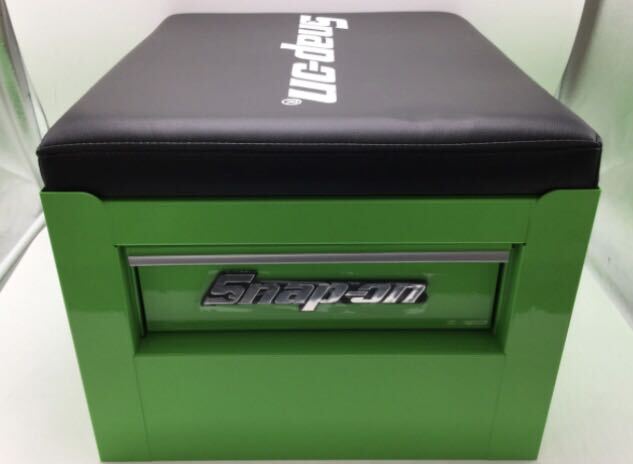 スナップオン シートクリーパー型 工具箱  Snap-on 限定品 レア 収納 グリーン 廃盤の画像2