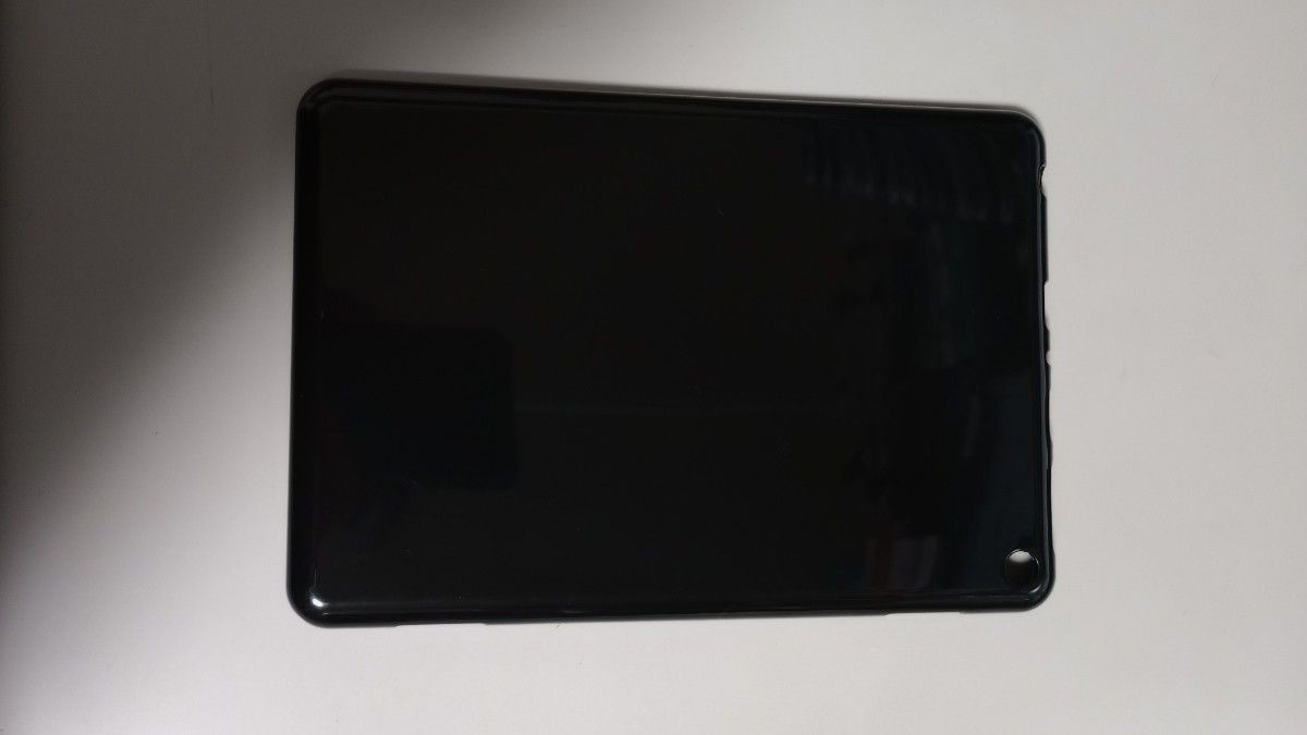 Amazon タブレット　 Fire HD 8 Plus 32GB 第10世代　反射防止フィルム貼り付け済　TPUカバー付き