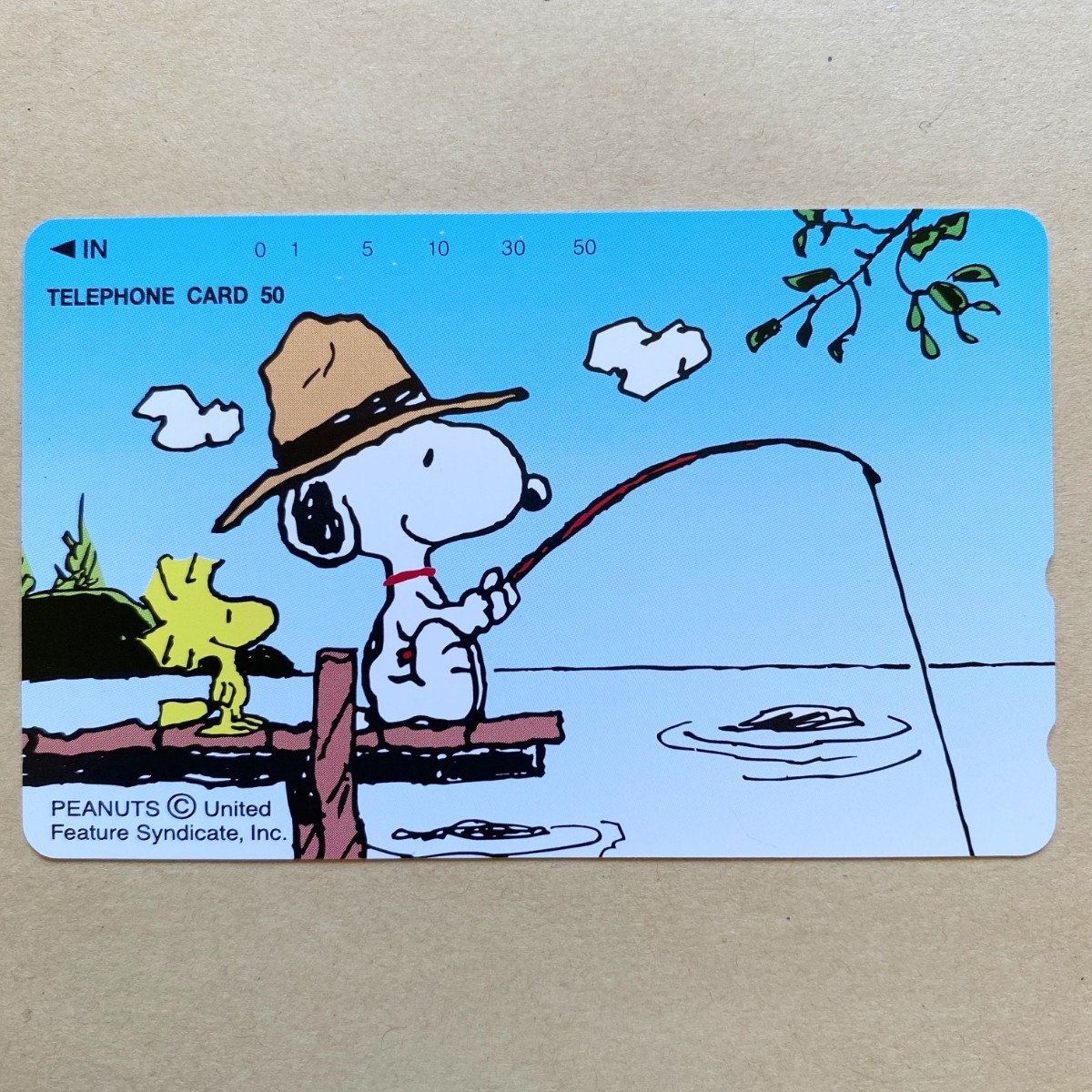 [ не использовался ] телефонная карточка Snoopy рыбалка 