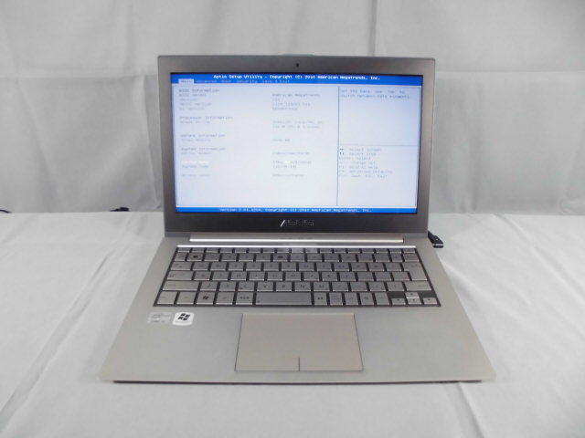 UX31E-RY256　(Corei7 2677M、4GB、256GB、13.3インチ 1600×900)_画像1