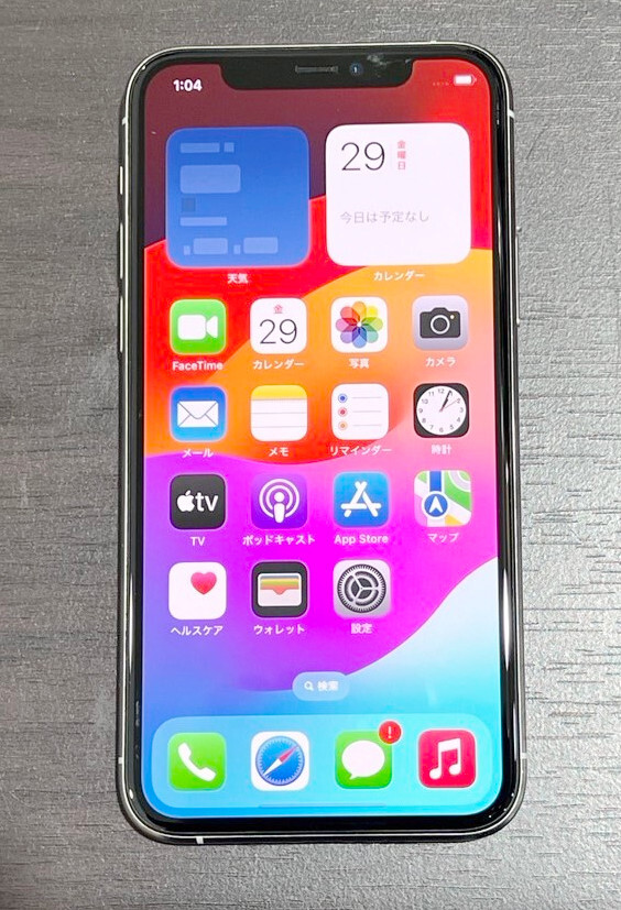 【送料無料】中古品 わけあり simフリー iPhone11 Pro 256GB シルバーの画像1