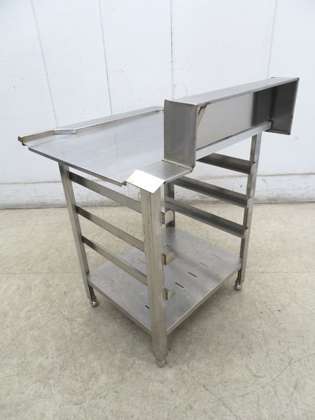 G377 マルゼン ステンレス製ソイルドテーブル 700×700×840 栃木 G377 マルゼン ステンレス製ソイルドテーブル 700×700×840 栃木