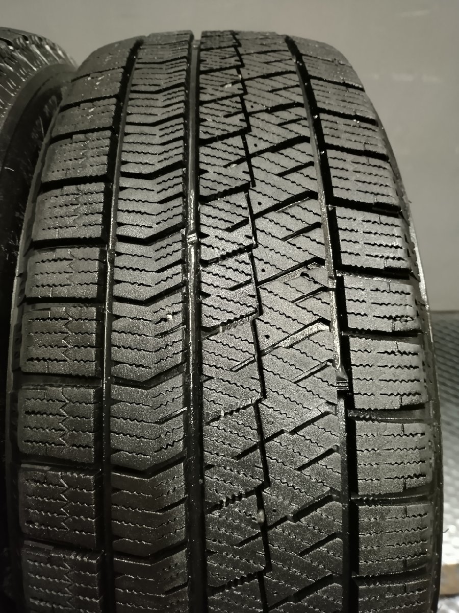 BS BRIDGESTONE BLIZZAK VRX2 205/60R16 16インチ スタッドレス 4本 22年製 バリ溝 ヴォクシー ノア ビアンテ ステップワゴン等　(KTF011)_画像5