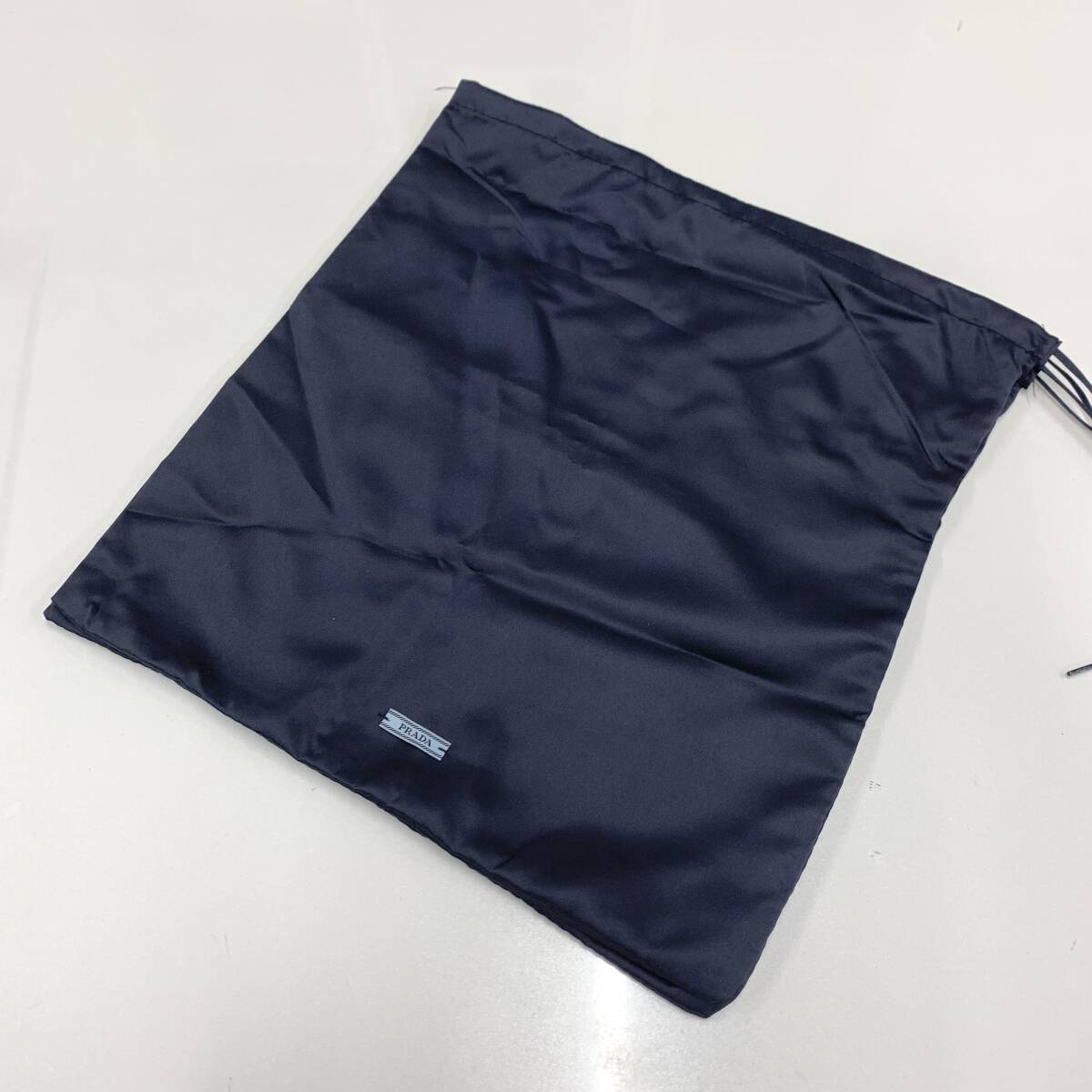 8857 プラダ パテント 厚底 レースアップシューズ ホワイト 8857 プラダ パテント 厚底 レースアップシューズ ホワイト