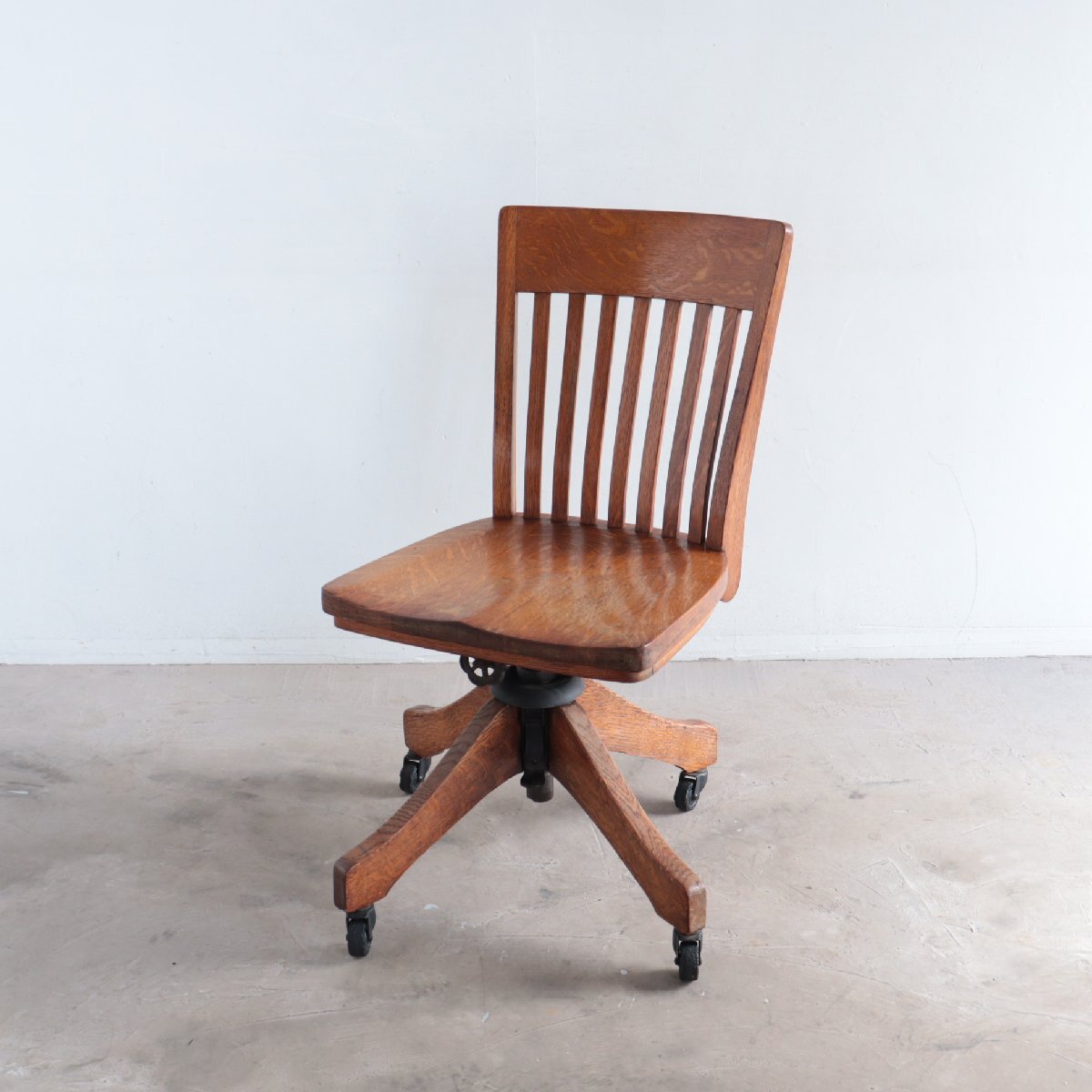 50s アメリカ ヴィンテージ デスクチェア / アンティーク 木製 椅子 チェア 店舗什器 オーク材 USA インテリア #506-039-144_画像1