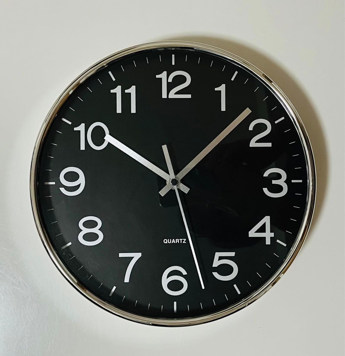 ジャンク品　掛け時計 ウォールクロック 黒ブラック　シルバー　アナログ 