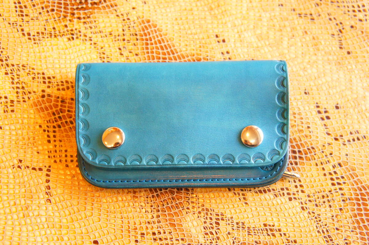 牛ヌメ革製 ミニトラッカーウォレット N046 青色 BURNY 本革 バイカーウォレット レザー 財布