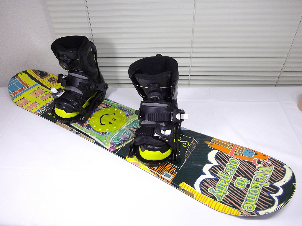 【メーカー再生品】 3700円 SLQ 子供用スノーボード板 WELCOM ROCKER 110cm + 子ども用