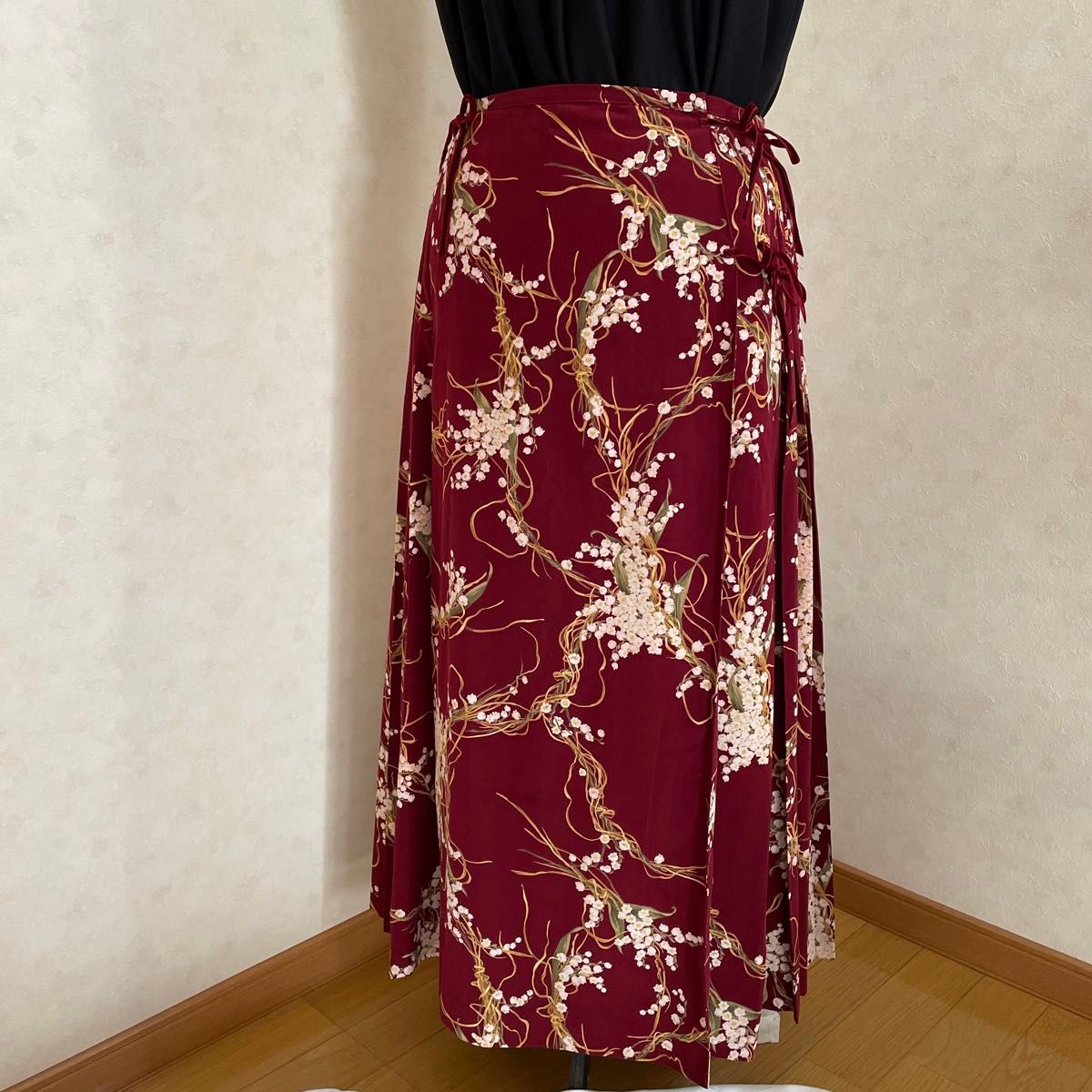 インゲボルグ ロング スカート 花柄　フリーサイズ