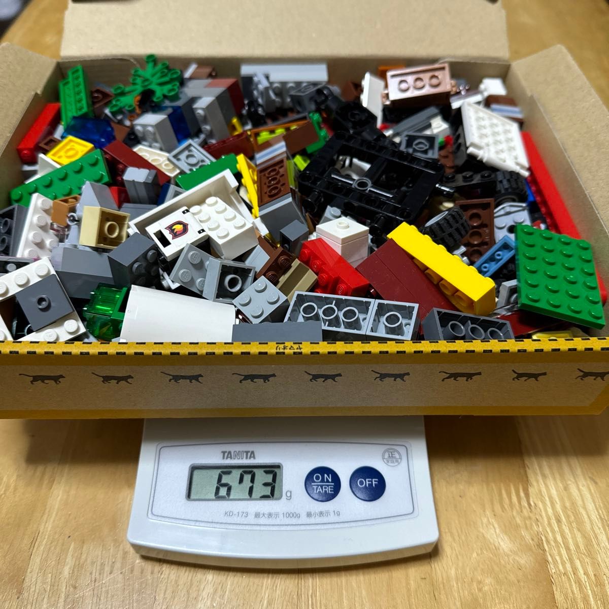 レゴ（lego）673g！まとめ売り 0.67kg　基本ブロック大量　中古