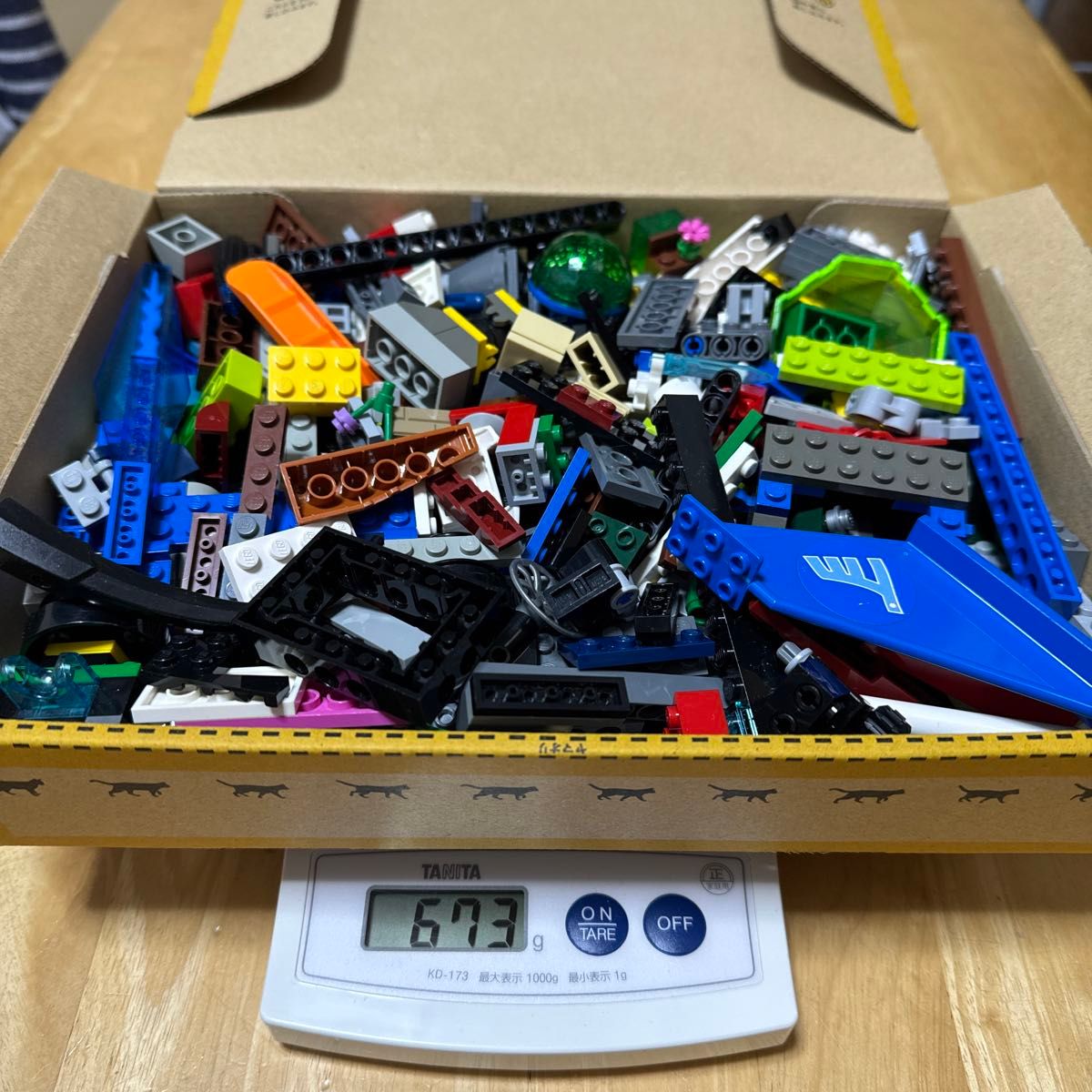 レゴ（lego）673g！まとめ売り 0.67kg　基本ブロック大量　中古
