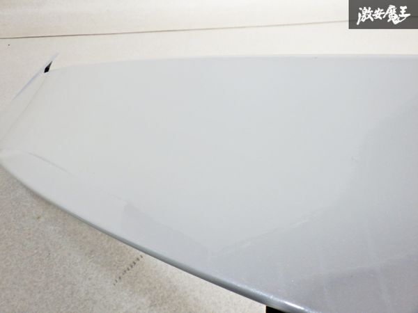 スズキ 純正 ZC33S スイフトスポーツ ノーマル リア ウイング ウィング スポイラー 白 ホワイトパール系 35004-0089 即納 棚Q-1の画像3