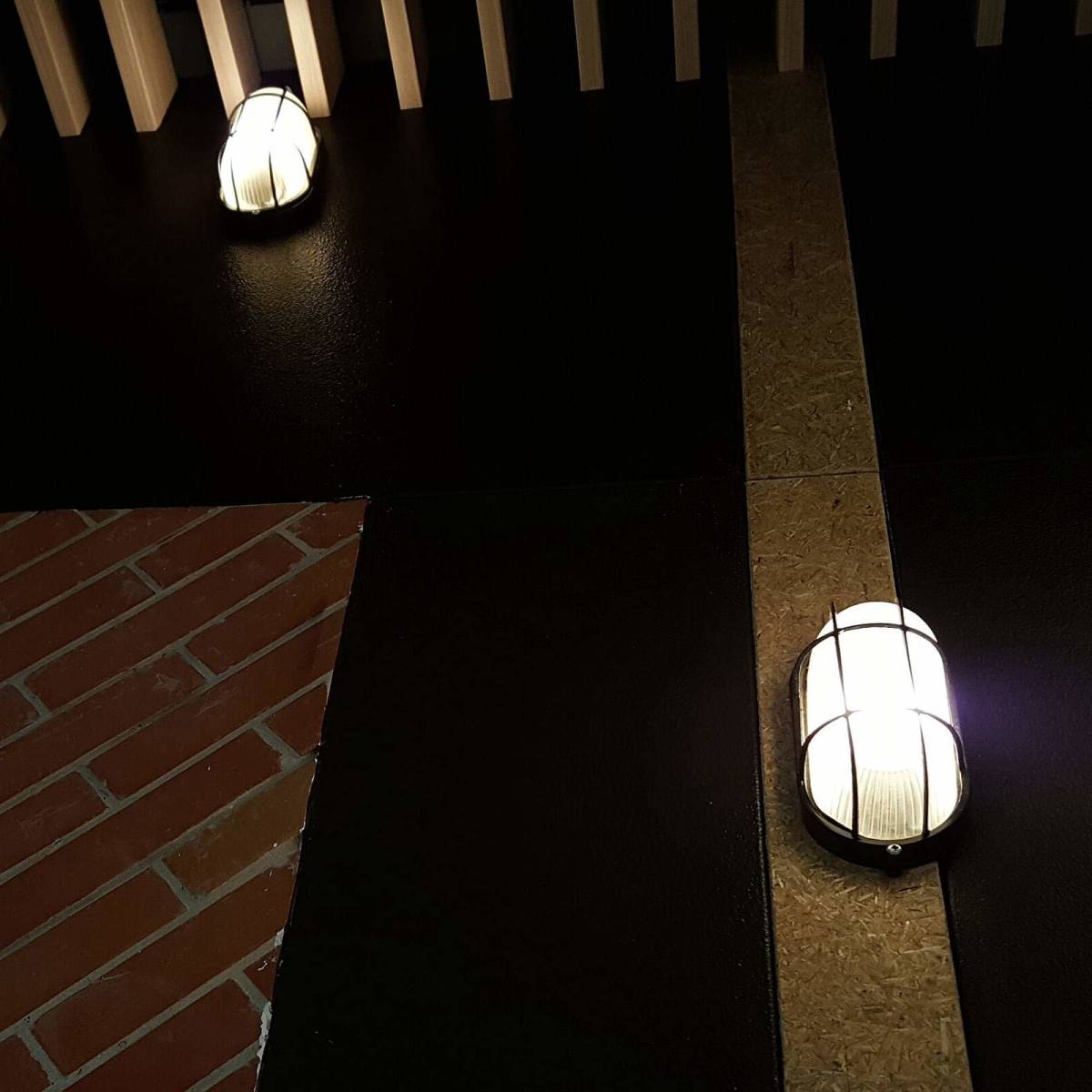 (アウプル) 壁掛け照明 マリンランプ レトロ インダストリアル デザイン ヴィンテージ アンティーク (黒 × 曇ガラス)の画像5