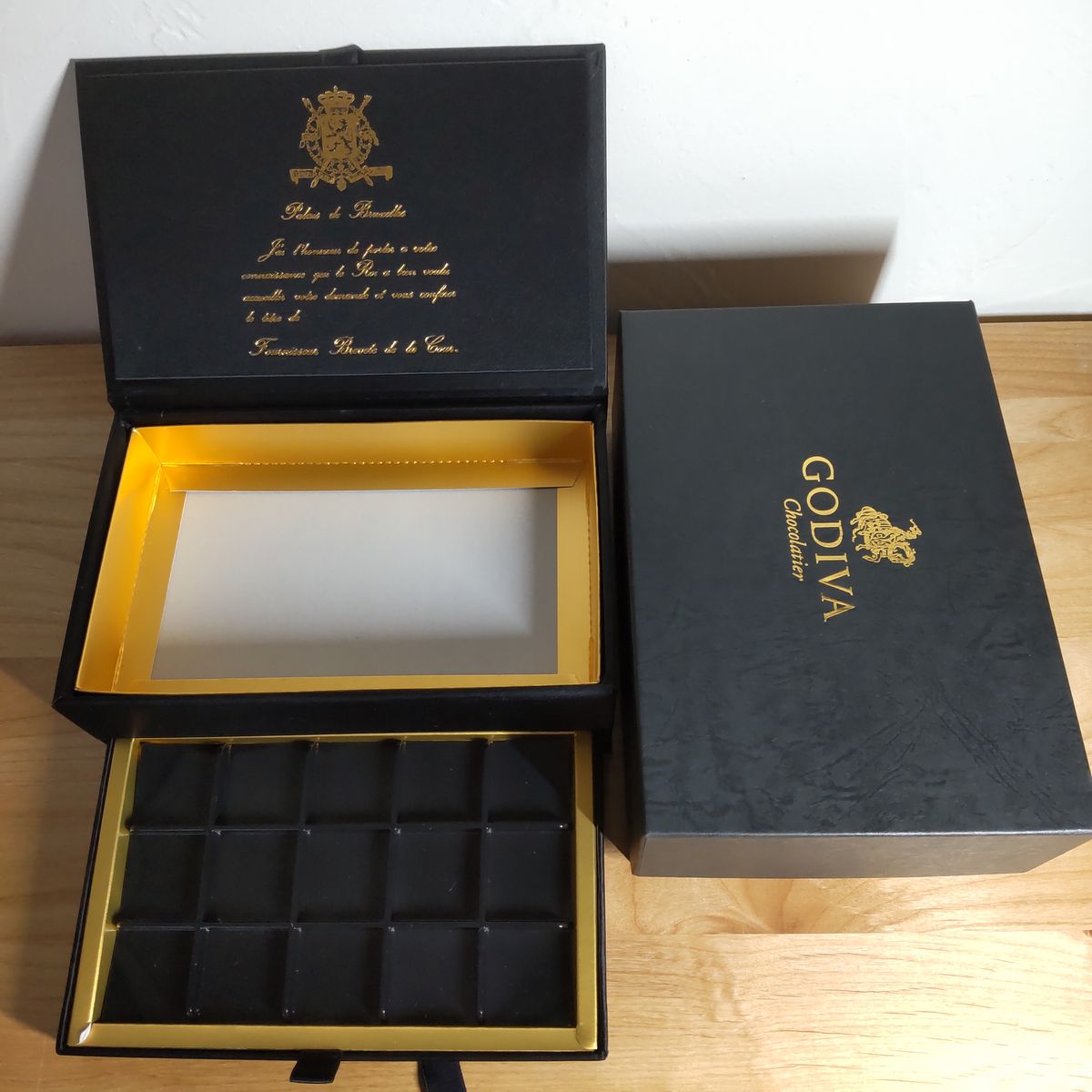 GODIVA ゴディバ 空き箱 引き出し付き小物入れ アクセサリー GODIVA ゴディバ 空き箱 引き出し付き小物入れ アクセサリー