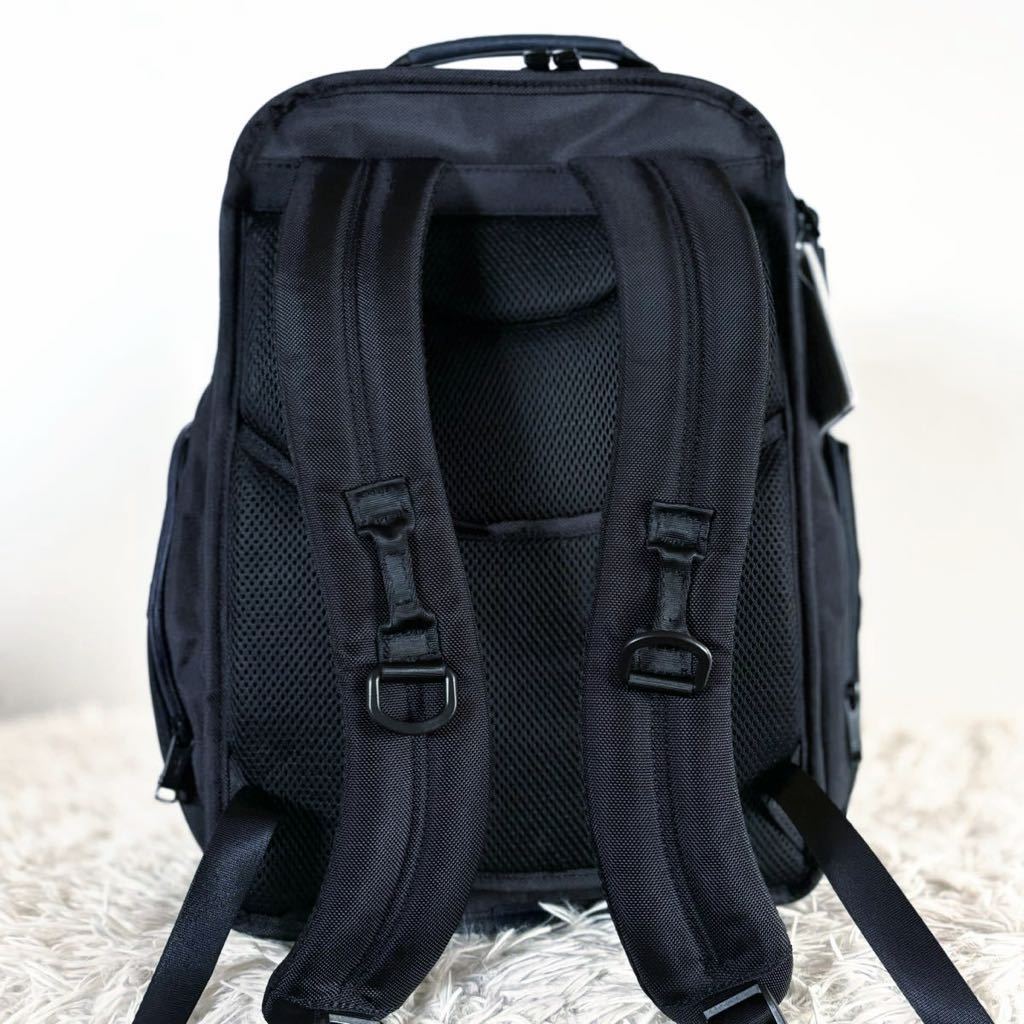 【新品同様】トゥミ TUMI バックパック リュックサック ALPHA 3 バリスティックナイロン 青 ブラック黒 大容量 ビジネス メンズ.レディースの画像3