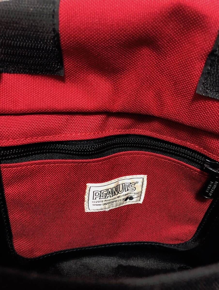 マンハッタンポーテージ × スヌーピー 2403181 限定 ショルダーバッグ コラボ メッセンジャーバッグ 刺繍 Manhattan Portageの画像7