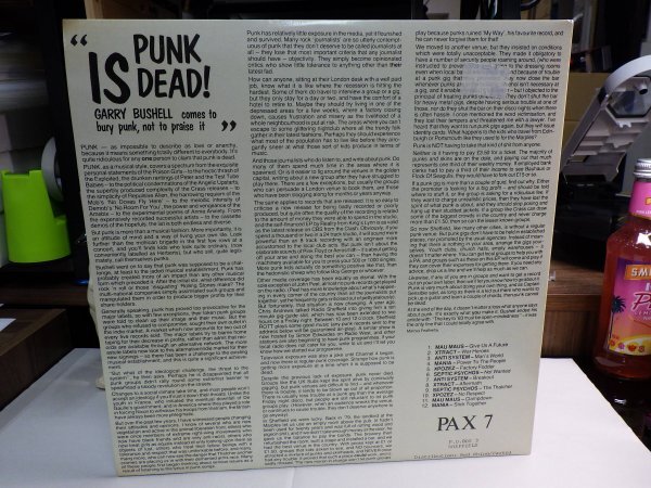 kt01｜【 LP / 1983 Pax Records UK orig MAT: A1/B1 】Various「Punk Dead - Nah Mate, The Smell Is Jus Summink In Yer Underpants～」_画像4