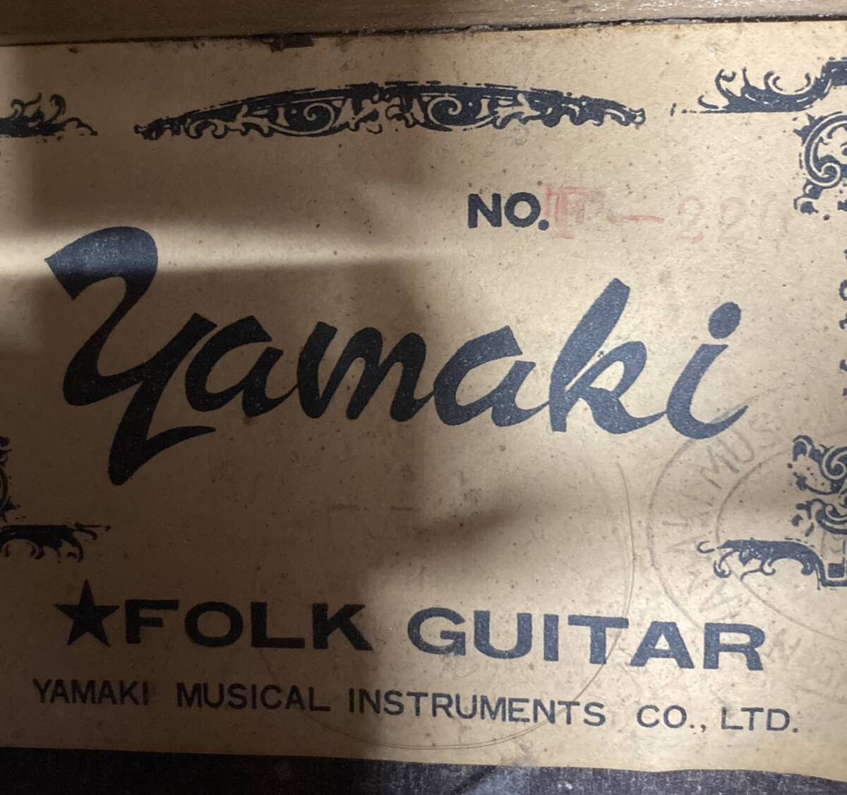 [3-72] ヤマキ yamaki 12弦ギター F-220？ 品番不明瞭 フォークギター アコースティック ハードケース 現状品_画像4
