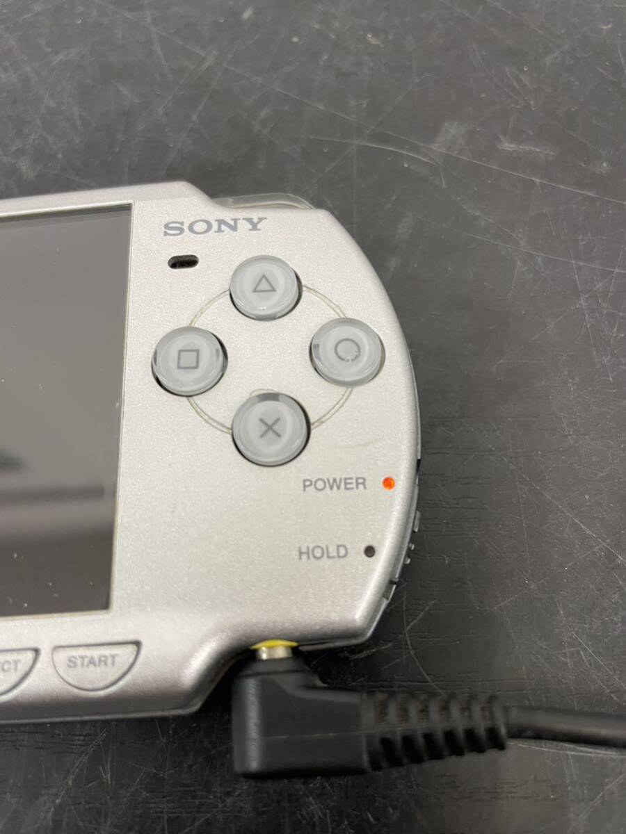 Za☆6 動作OK SONY プレイステーションポータブル PSP-2000IS PlayStation ソニー 箱説付 _画像3