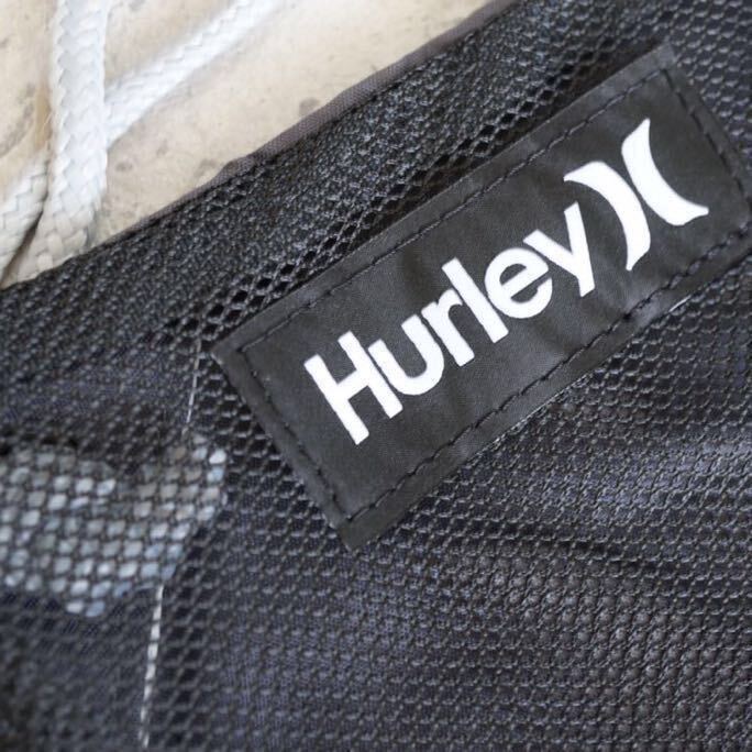 【Hurley ハーレー ／未使用】ROLL CINCH SACK 巾着メッシュ プール マリンバッグ／HZQ014063NS／グレー ブラック／2W000045の画像4