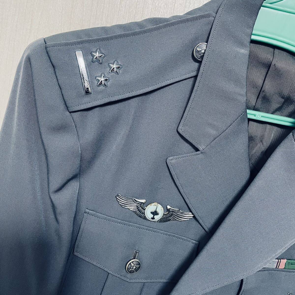 自衛隊　ミリタリー 制服 上着 コート 航空自衛隊　階級章_画像2