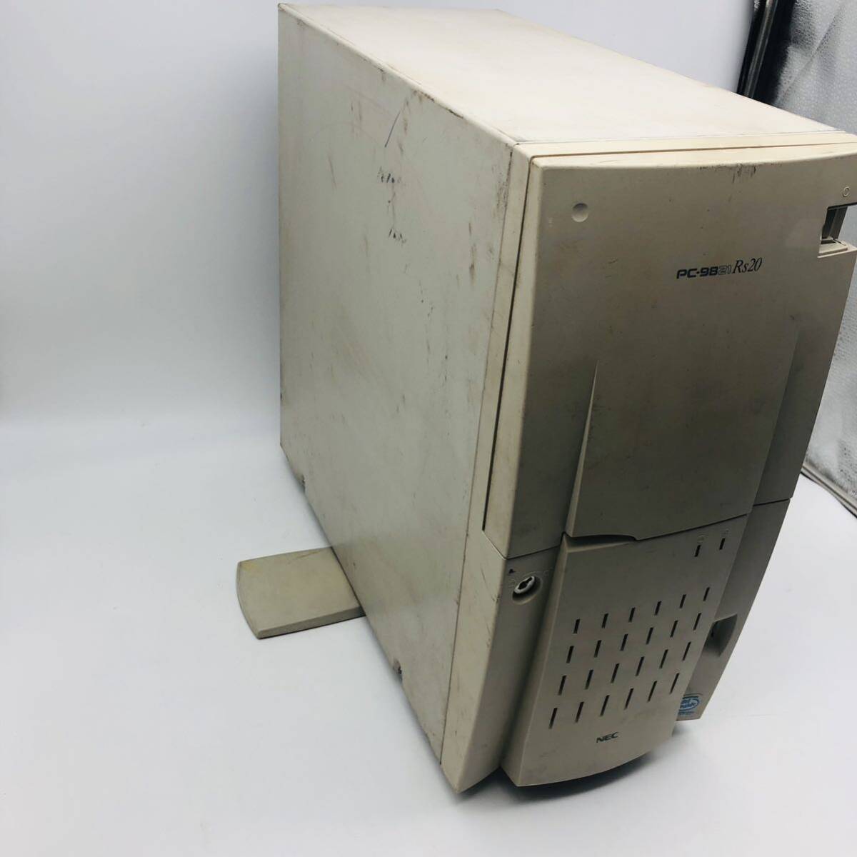 NEC PC-9821 Rs20/B20 本体のみ デスクトップPC◆ジャンク 未チェック 現状品 レトロ パソコン 98シリーズ 部品取りの画像7