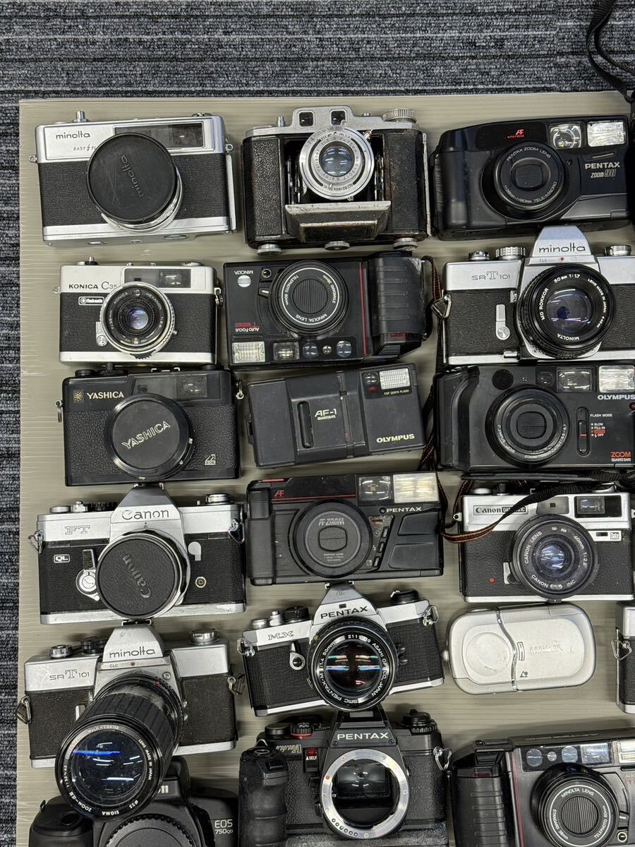 ①【カメラ約30キロまとめ売り】55台 Nikon Canon FUJIFILM PENTAX SONY Nikon OLYMPUS Konica Mamiya 一眼レフ フィルムカメラ 二眼レフ _画像3