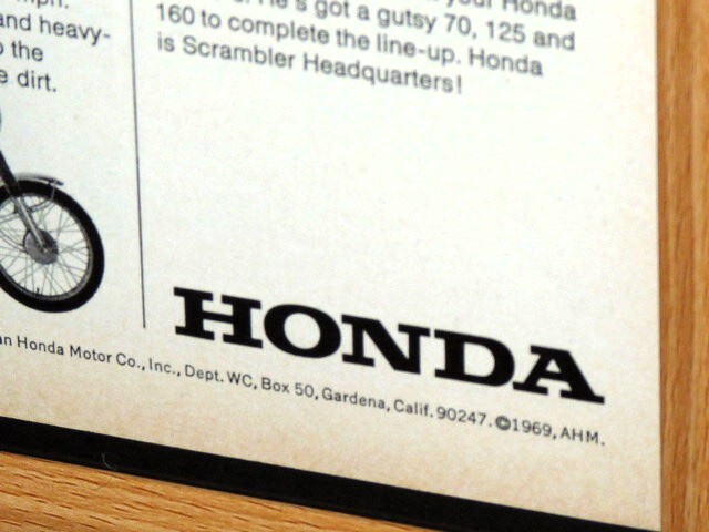 1969年 USA 60s 洋書雑誌広告 額装品 Honda CL350 ホンダ (A3size) / 検索用 CL450 CL175 CL90 店舗 看板 ガレージ ディスプレイ AD AHM_画像9